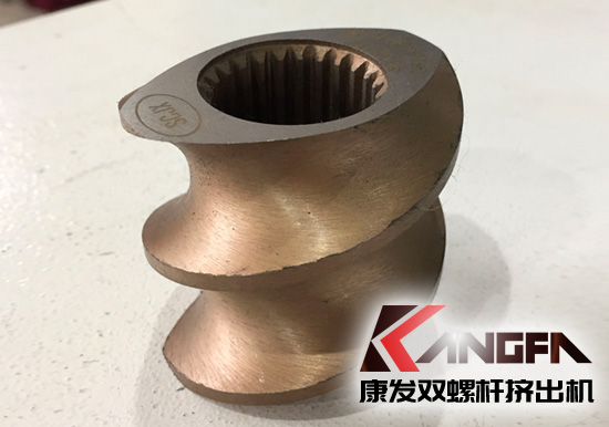 康發(fā)雙螺桿擠出機新一代螺紋套現(xiàn)已批量生產(chǎn)，請認準scjx激光防偽商標。